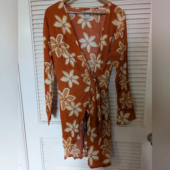 YIREH Floral Long Sleeve Wrap Dress - Orange and Cream - Picture 1 of 4
